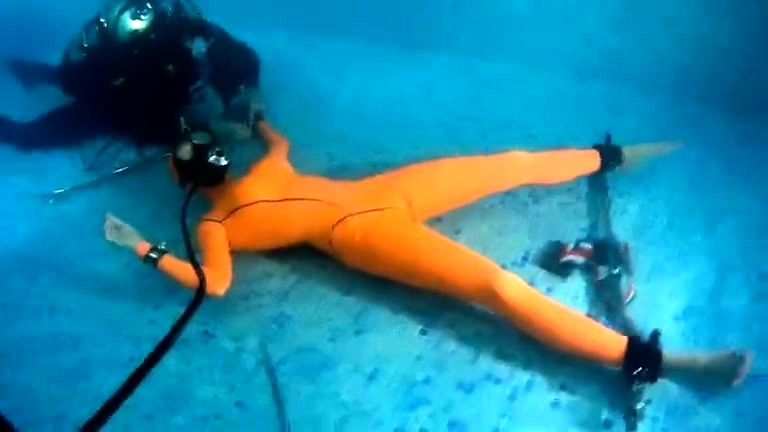 Amateur Underwater Porn - Kinky Amateur Lovers Having Some Wild Bondage Fun Underwater Video at Porn  Lib