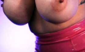 bodacious-webcam-milf-in-latex-caresses-her-amazing-big-tits